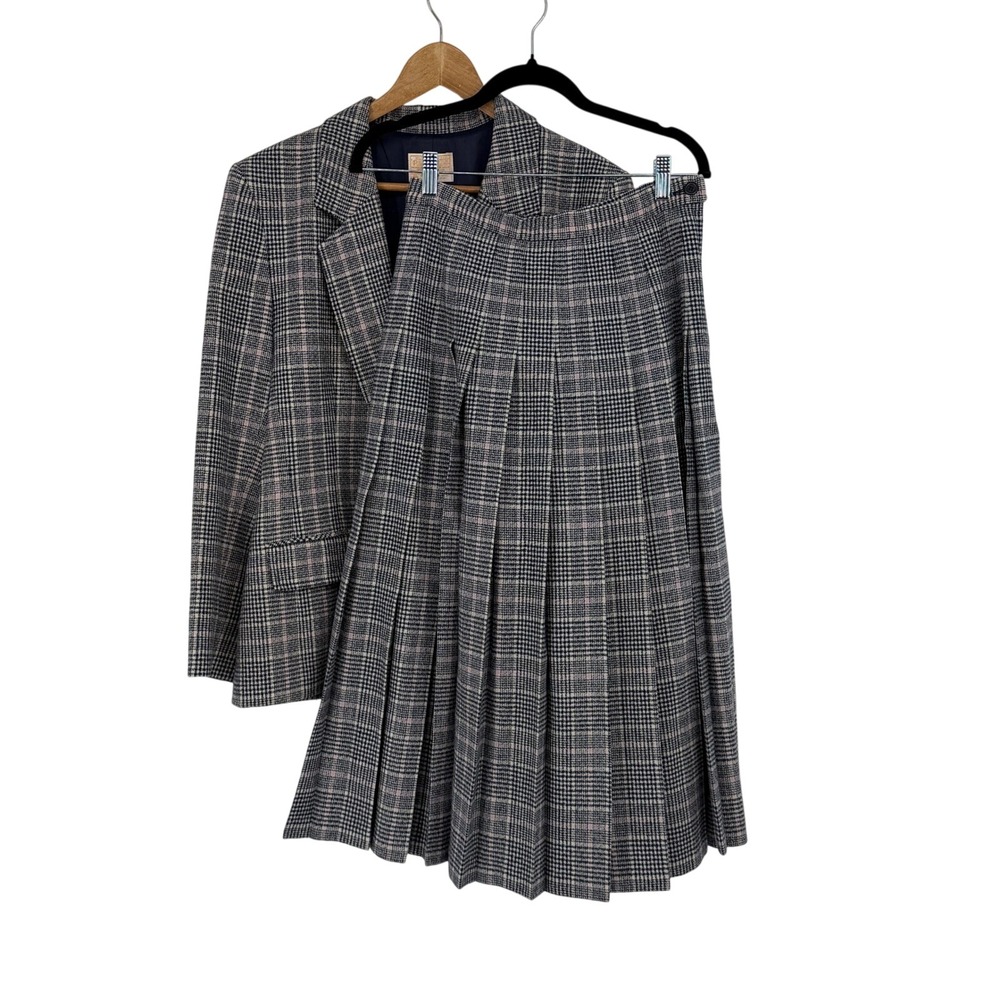 Vintage Pendleton Pink Gray Wool Plaid Blazer & Pleated Skirt‎ Suit USA Made